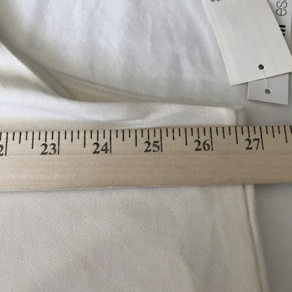 BAR III Sleeveless Blouse Tank Top Cream NWT Women’s Plus Size 4X - Picture 11 of 16